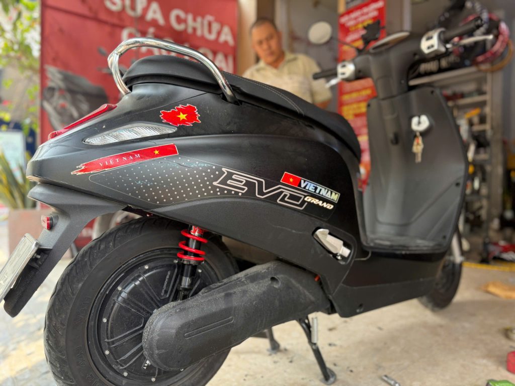 PHUỘC YSS HYBRID CHO VINFAST EVO GRAND / VENTO NEO – NÂNG CẤP ÊM ÁI, ỔN ĐỊNH VÀ AN TOÀN